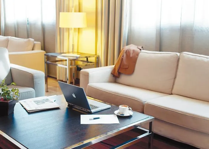 Abba Euskalduna Hotel 4*